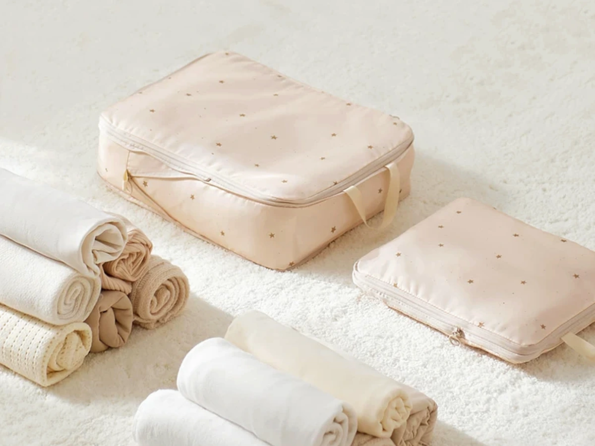 Compression clothing organizer product arrangement